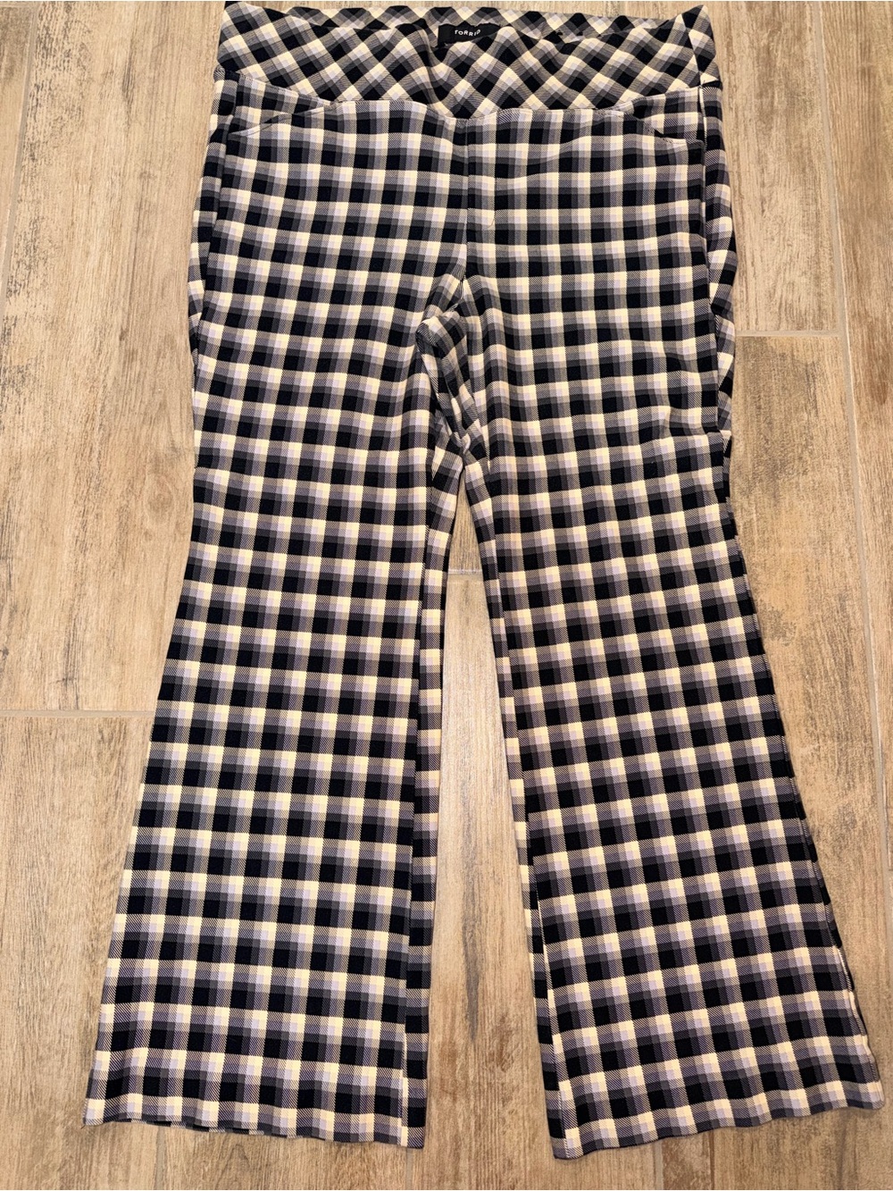 Torrid Plaid Flare Pants – Size 3S